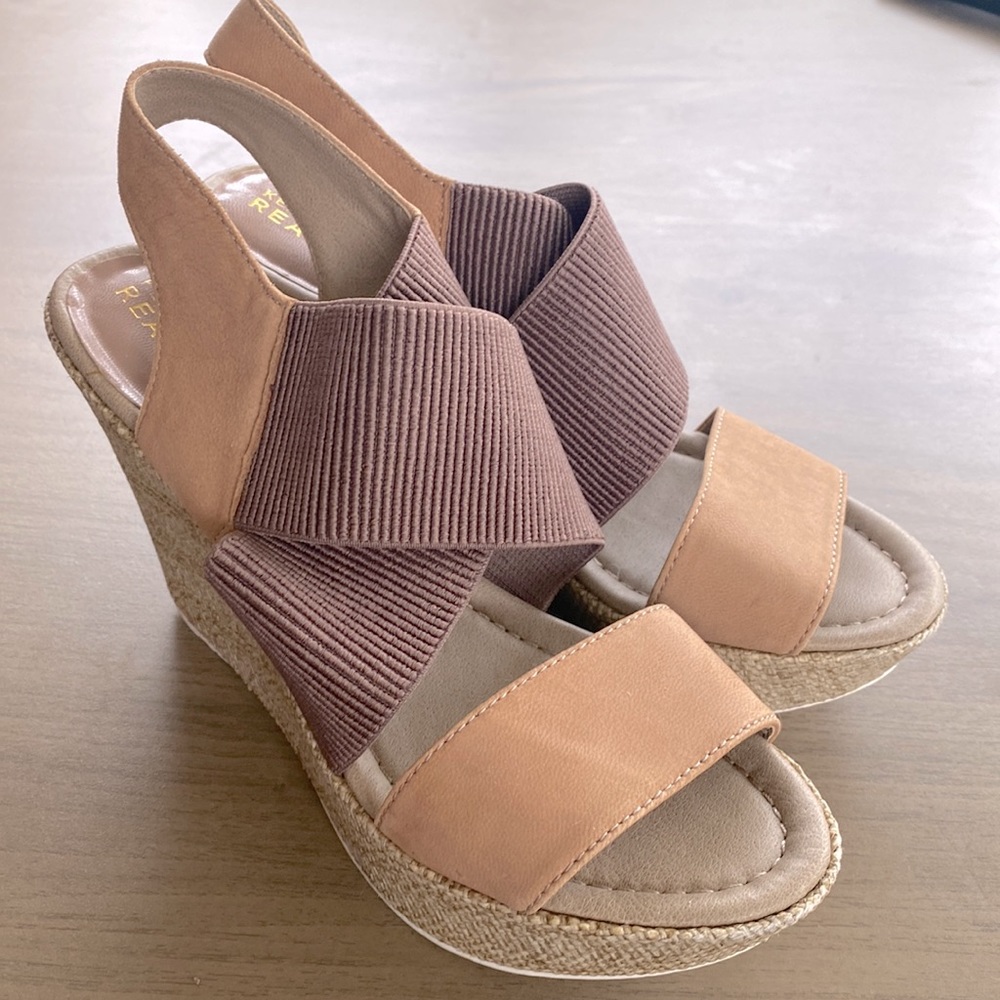 Elastic wedge